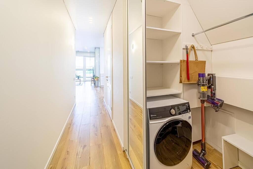 Sky Apartment With Free Parking And Balcony & Ac Kaunas Exterior foto